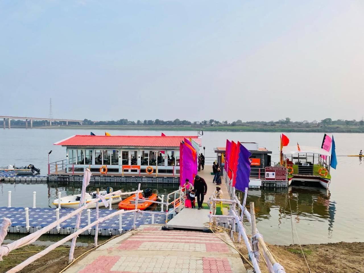 Hotel Sangam View Prayagraj Exterior foto